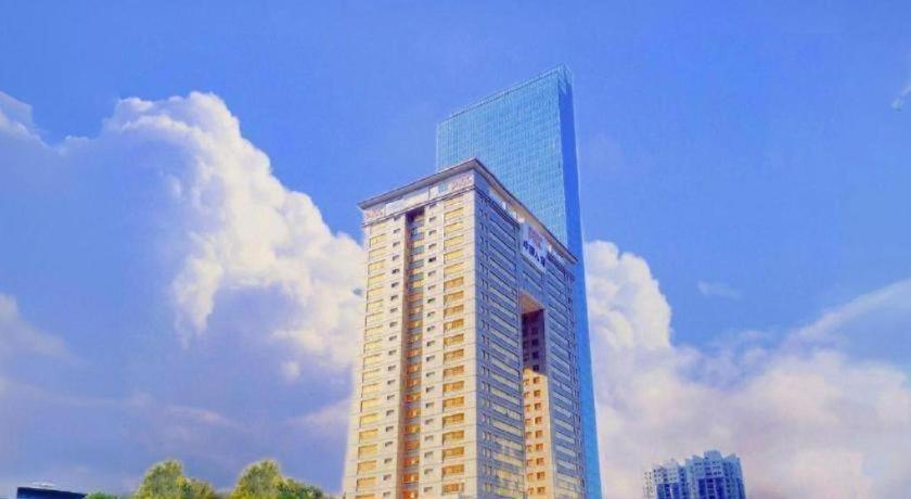 Homeinn Selected Hotel (Guangzhou Zhujiang New Town Wuyangcun Subway Station) 4/45