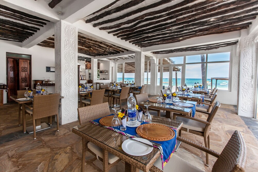 AHG Dreams Bay Beach Hotel - Adults Only 27/45