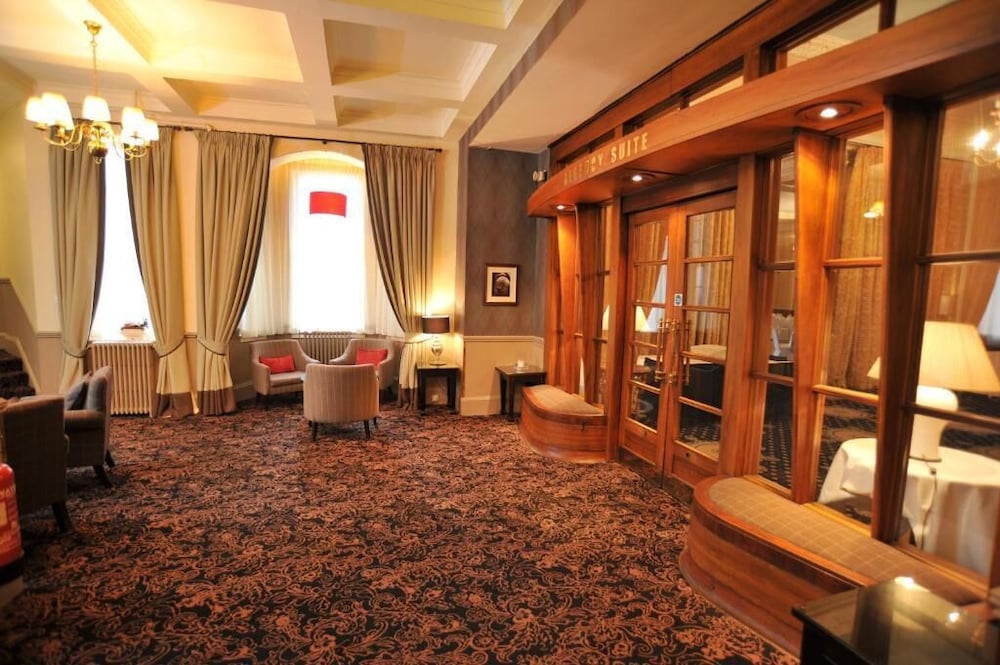 Golden Lion Hotel Stirling 31/50