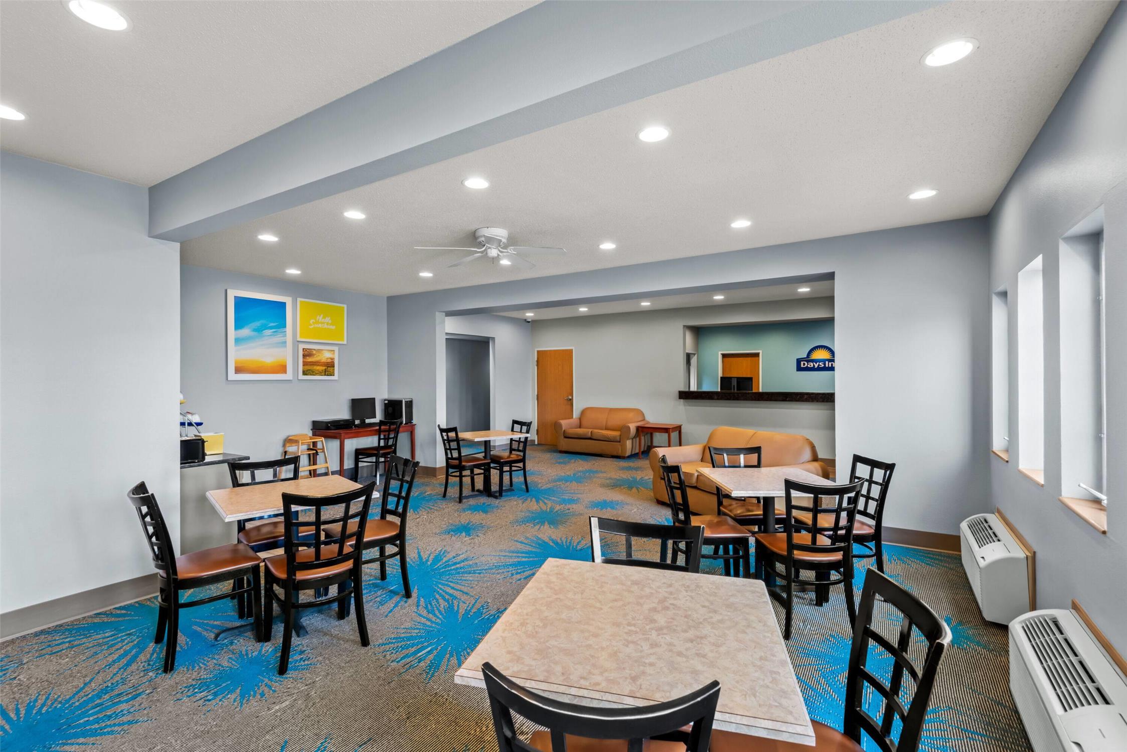 Days Inn by Wyndham Carroll 13/19