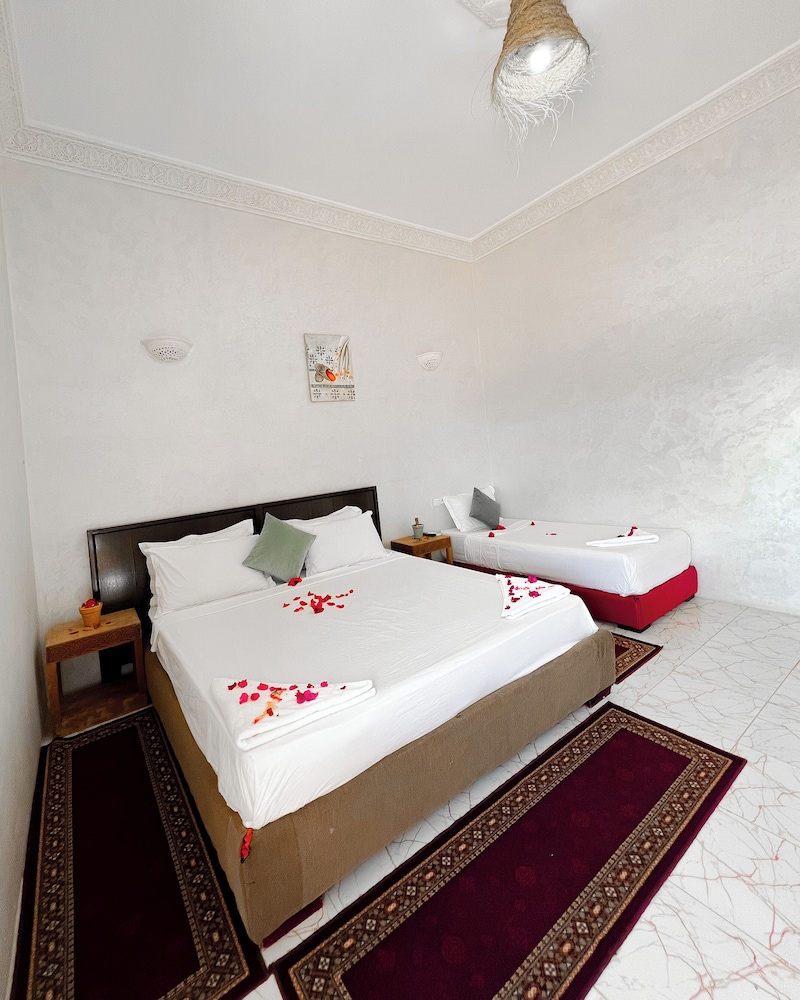 Guest House Qodwa 20/39
