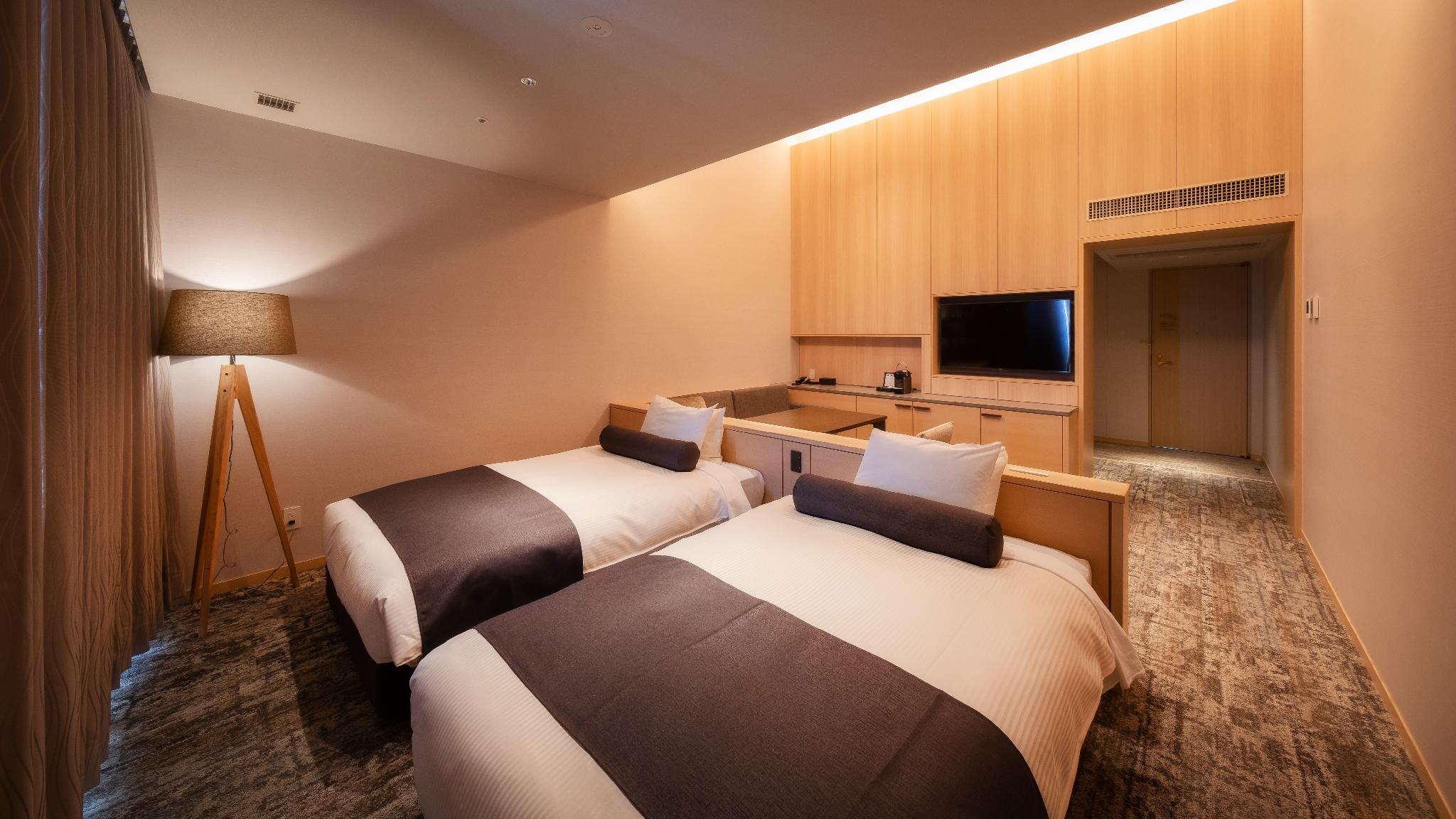 Luxury, Twin Beds, Mountain View, Ocean View, Night View, Terrace