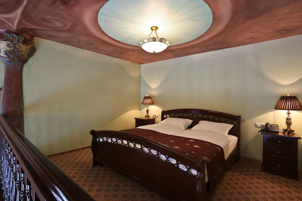 Rubezahl Marienbad Luxury Castle Hotel Golf 11/27