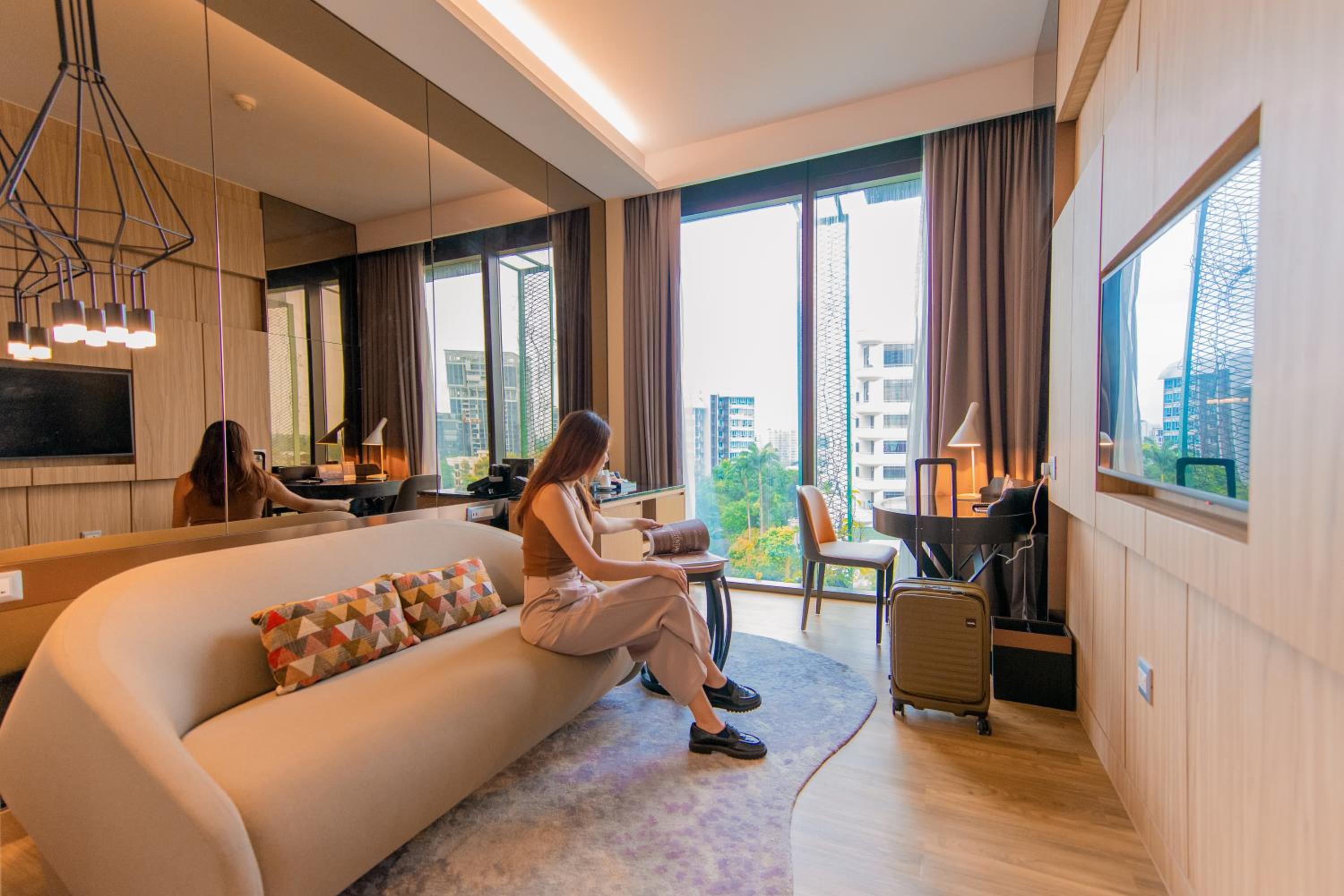 جناح بريفيليج بسرير كينج مع دخول الصالة، Mercure Singapore On Stevens 8/8