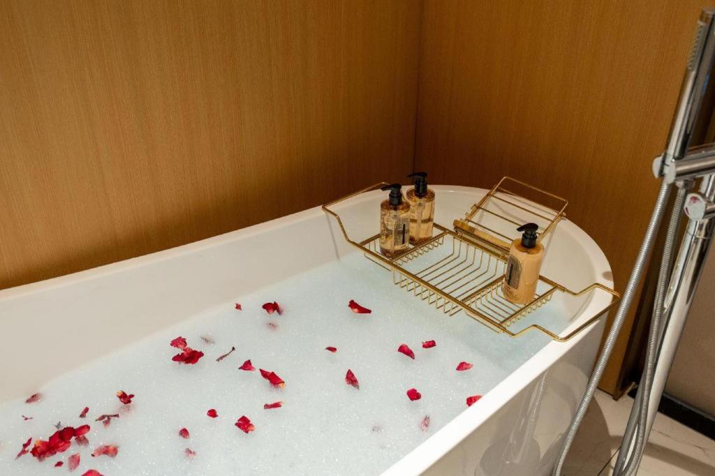 Hunan WanJiaLi International Hotel 25/52