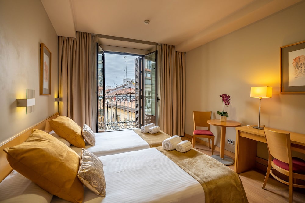 City, Double Bed، Victoria 4 Hotel 3/10