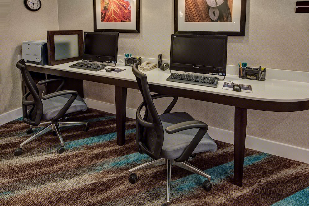Homewood Suites by Hilton Asheville-Tunnel Road 48/51