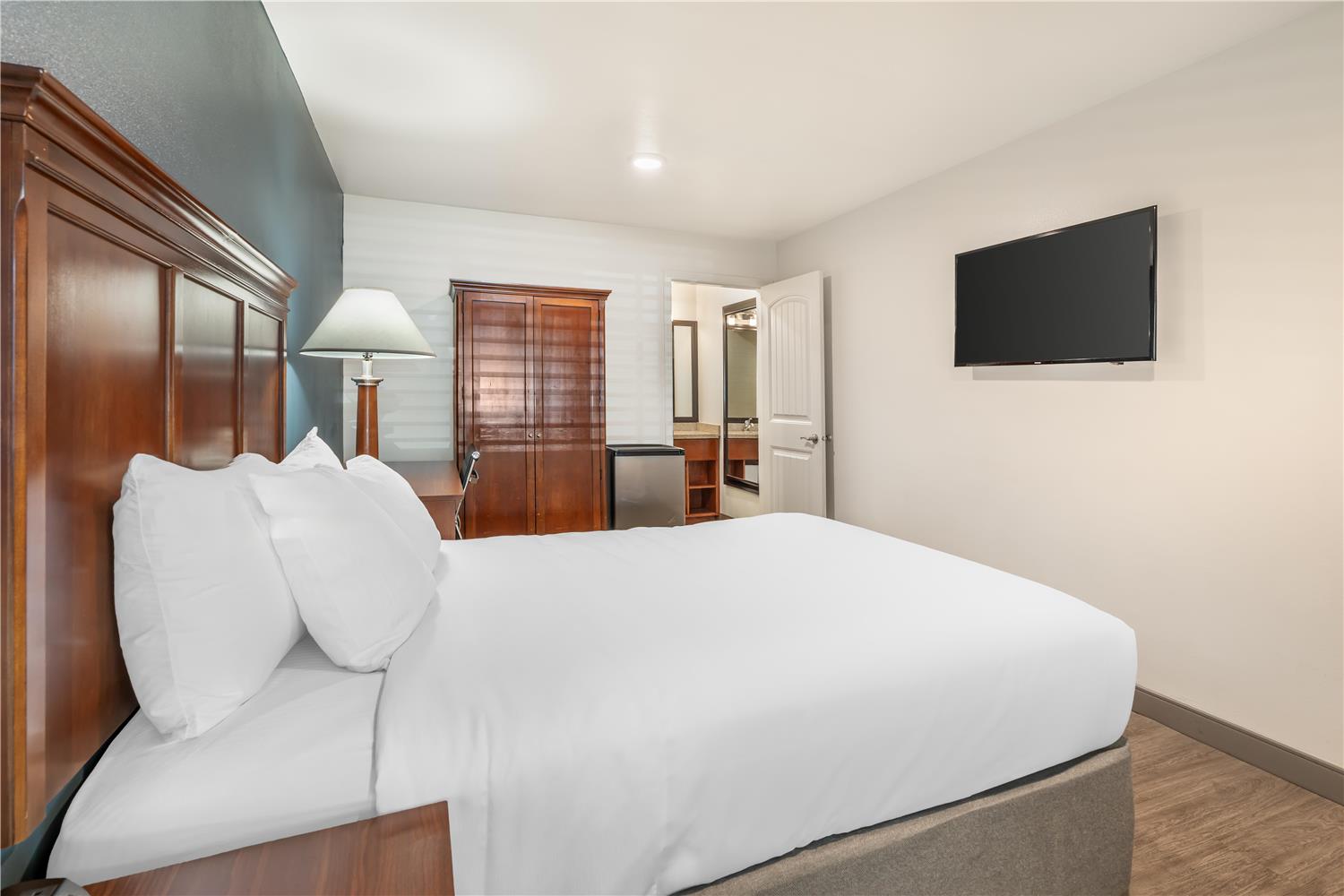 غرفة بسرير كوين، Best Western Plus Clocktower Inn 3/4