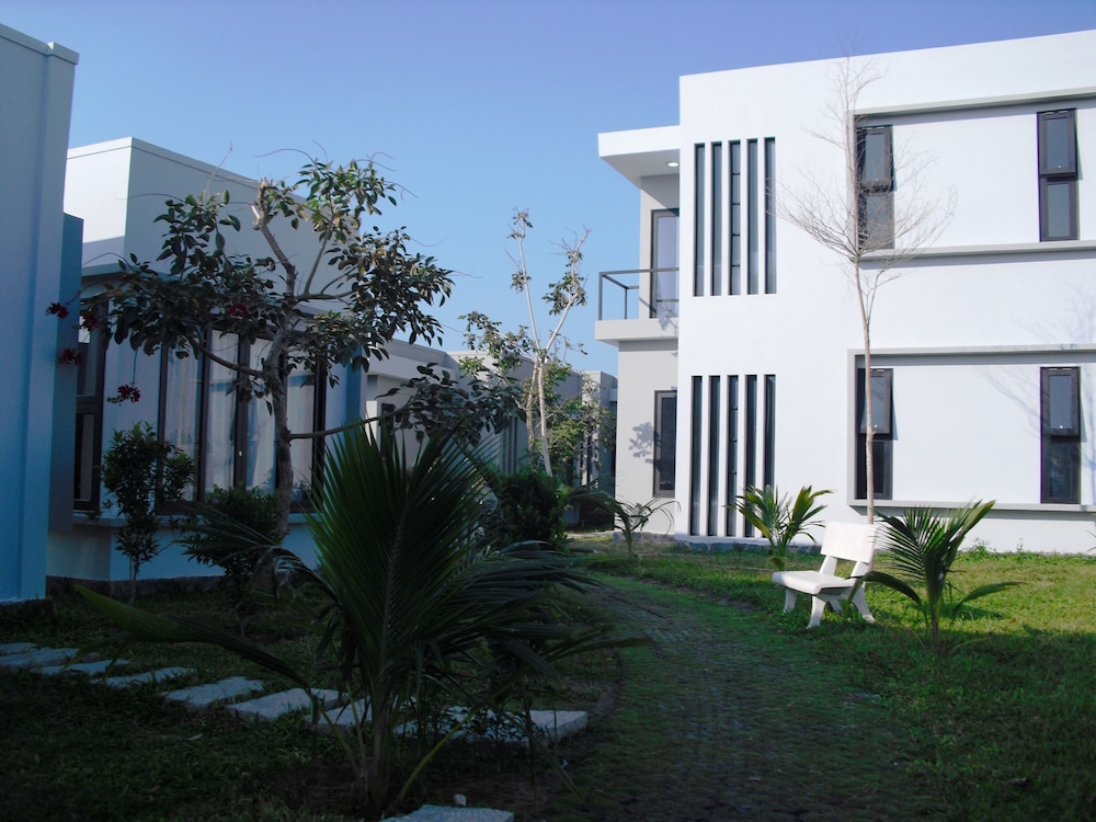Van Nguyen Minihouse 60/67