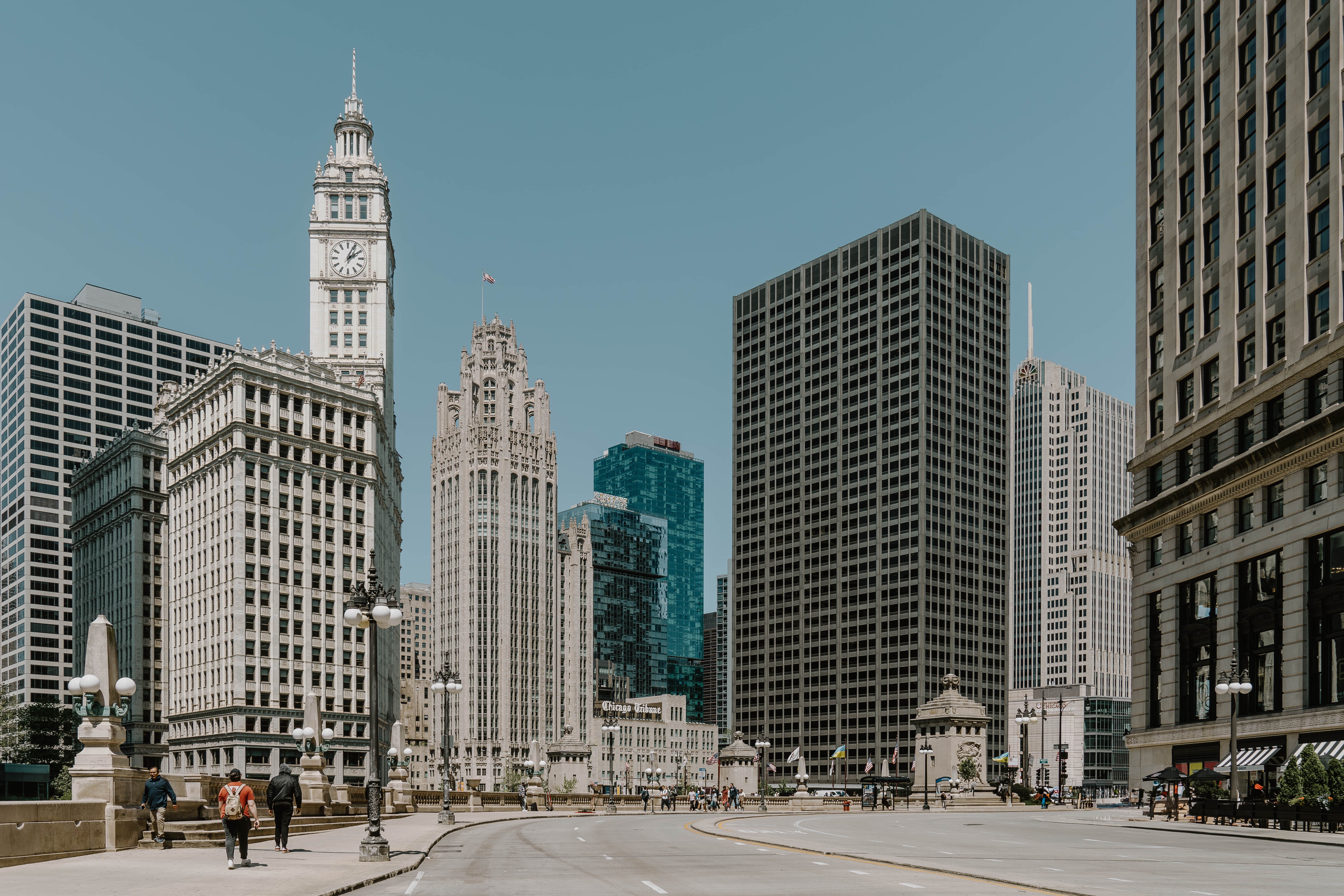 Club Quarters, Wacker at Michigan 72/74