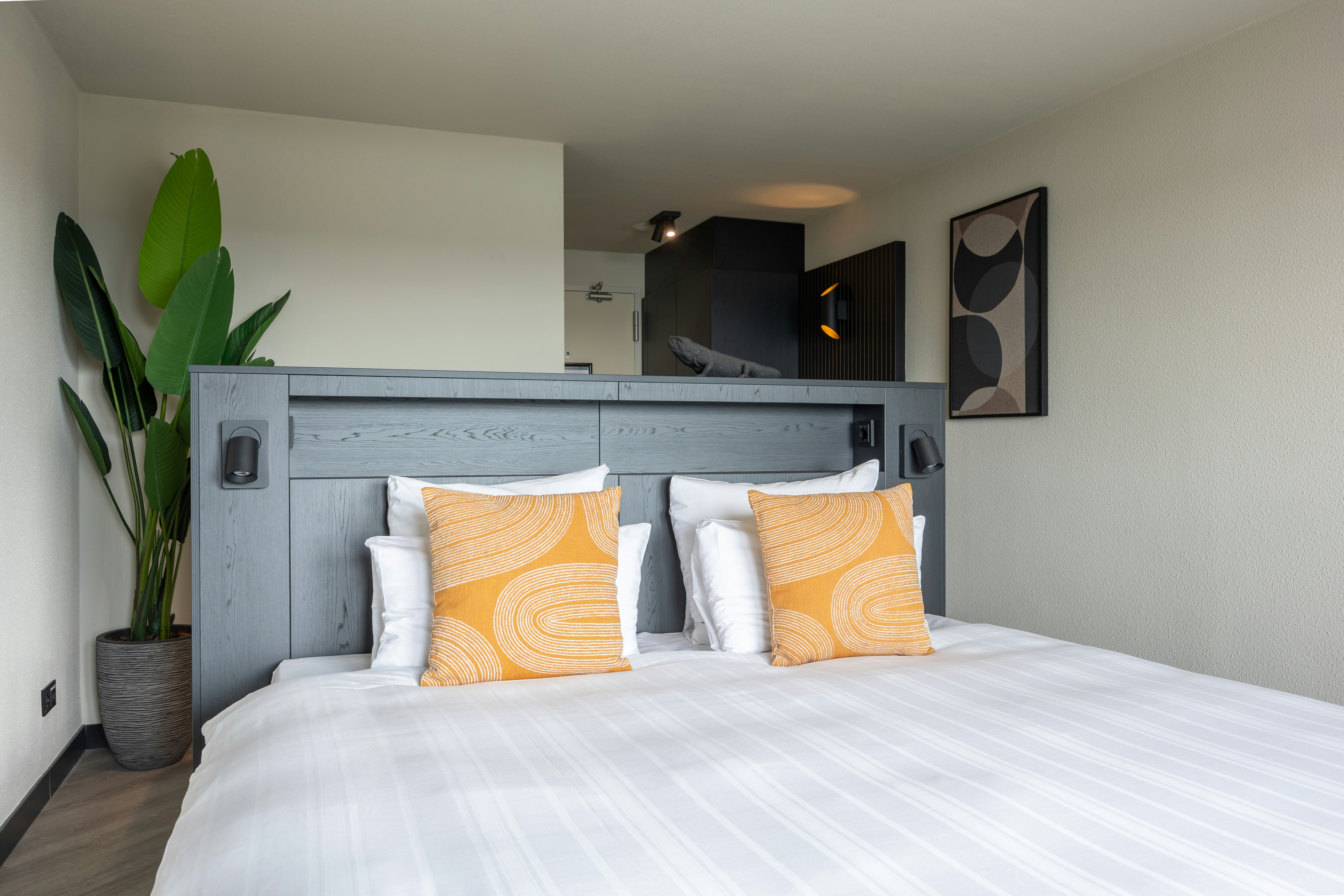 Leonardo Hotel Ijmuiden Seaport Beach 12/42