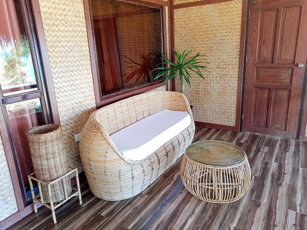 Las Cabanas Beach Resort 14/65