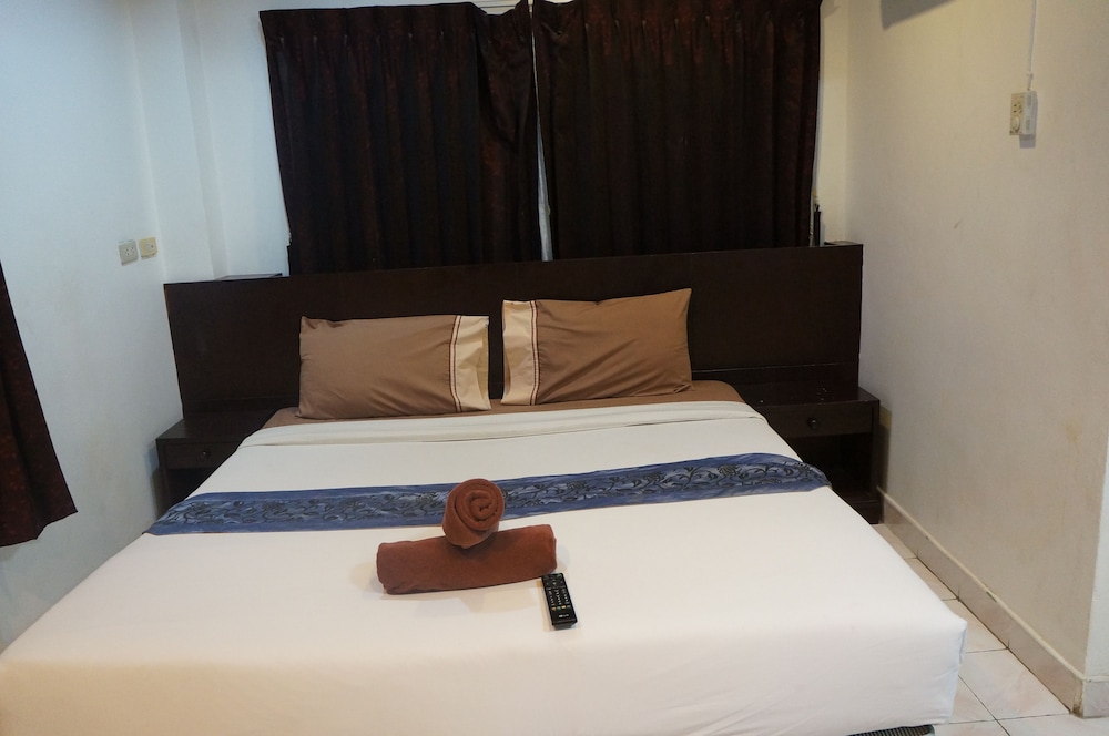 LAMAI APARTMENT 27/65