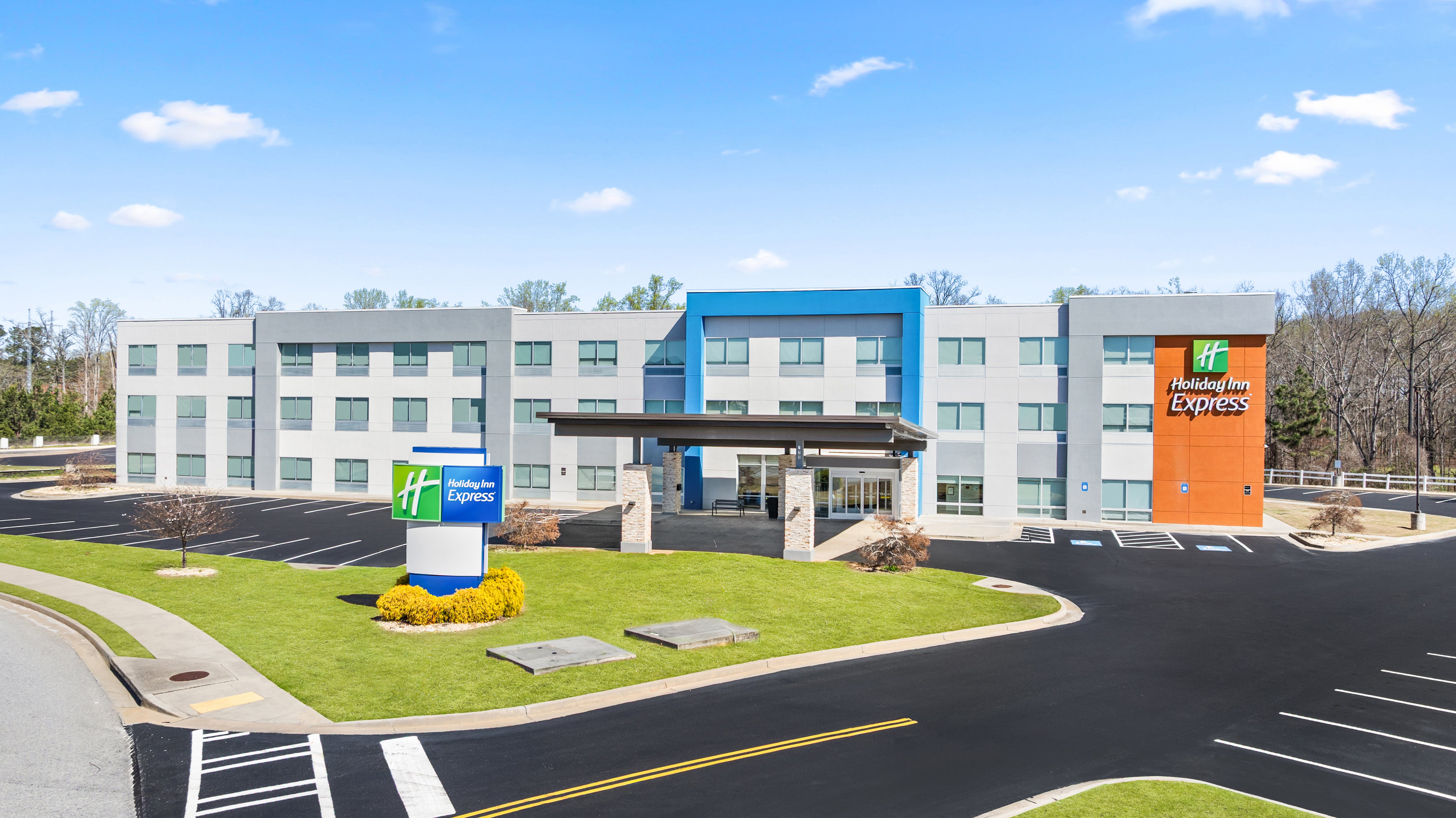 HOLIDAY INN EXPRESS BETHLEHEM 48/50