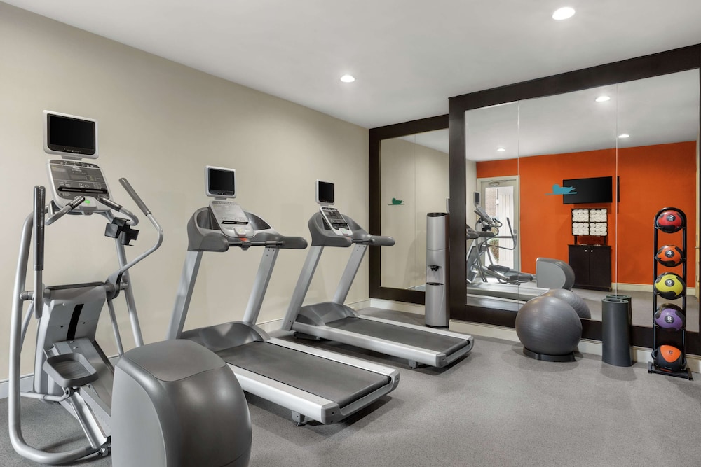 Homewood Suites Dallas Addison 24/37