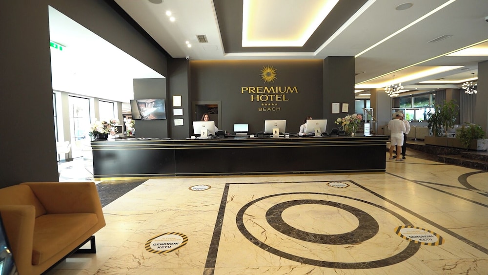 Premium Hotel Beach 6/50