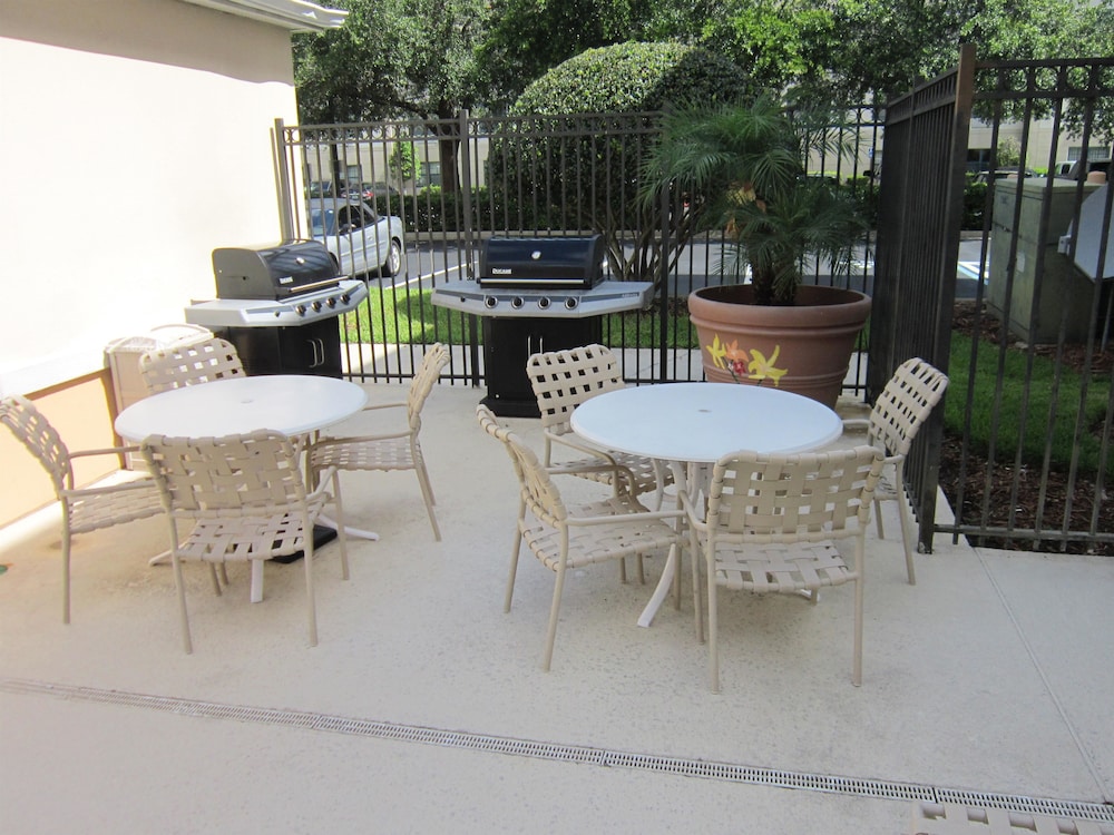 Extended Stay America - Orlando - Convention Ctr - 6443 Westwood 28/47