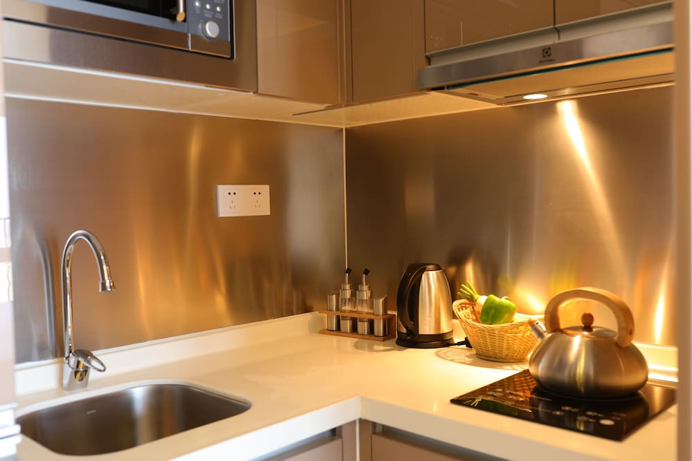 Yuwa Serviced Aparthotel 50/50