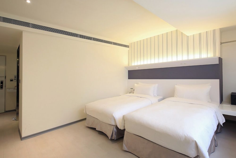 Dandy Hotel Tianmu Branch 35/73