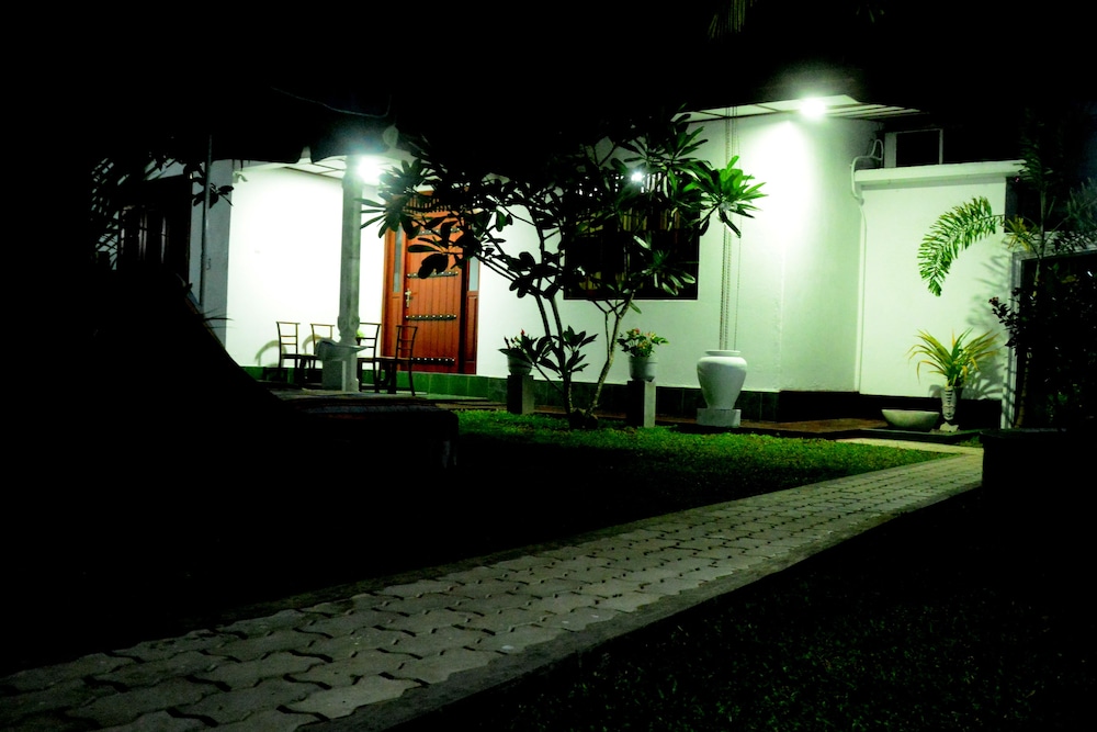 Seasand Villa 15/18