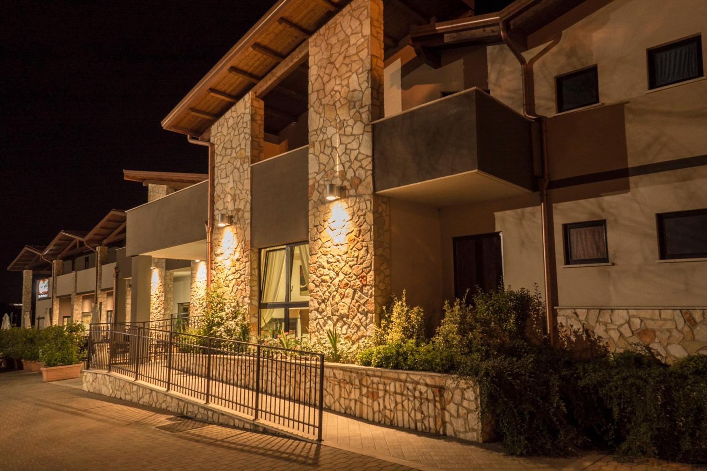 Hotel &amp; Residence Centova 45/51