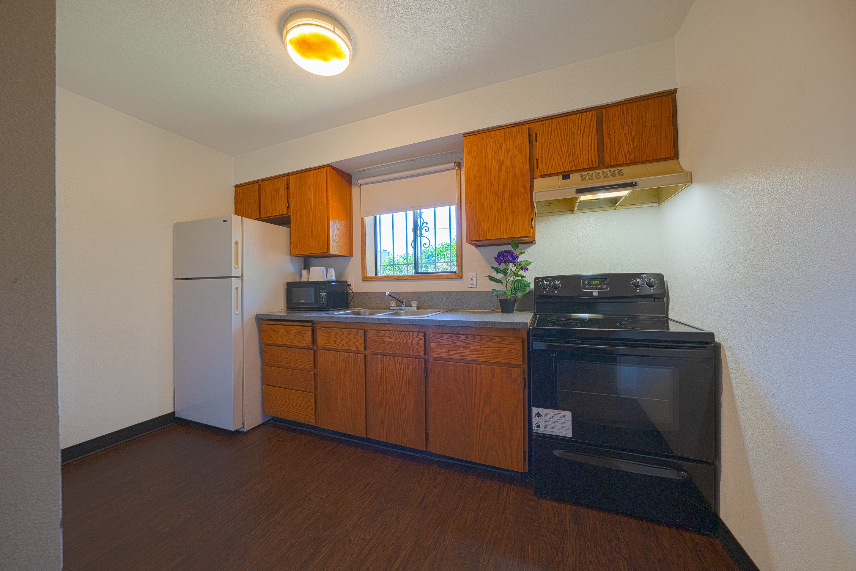 Budget Inn Gladstone By OYO - Portland/Clackamas 50/50