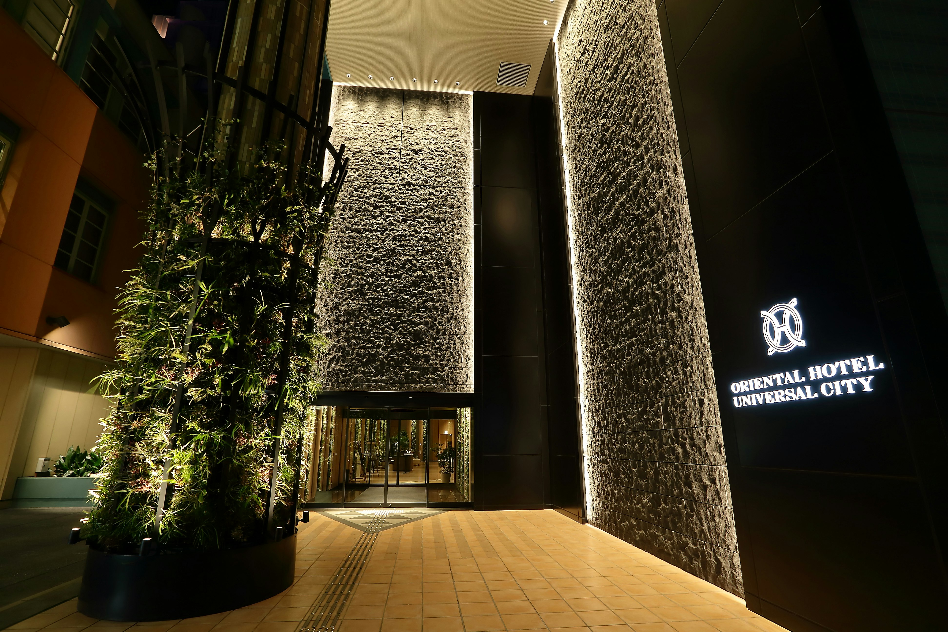Oriental Hotel Universal City 36/50