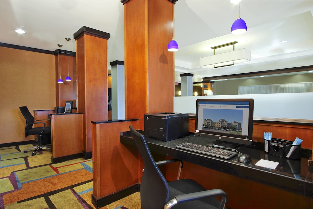Fairfield Inn Suites By Marriott Fresno Clovis 29/36