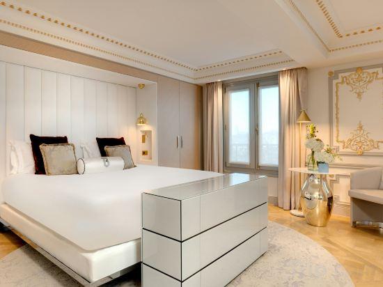 Penthouse Suite, King Bed
