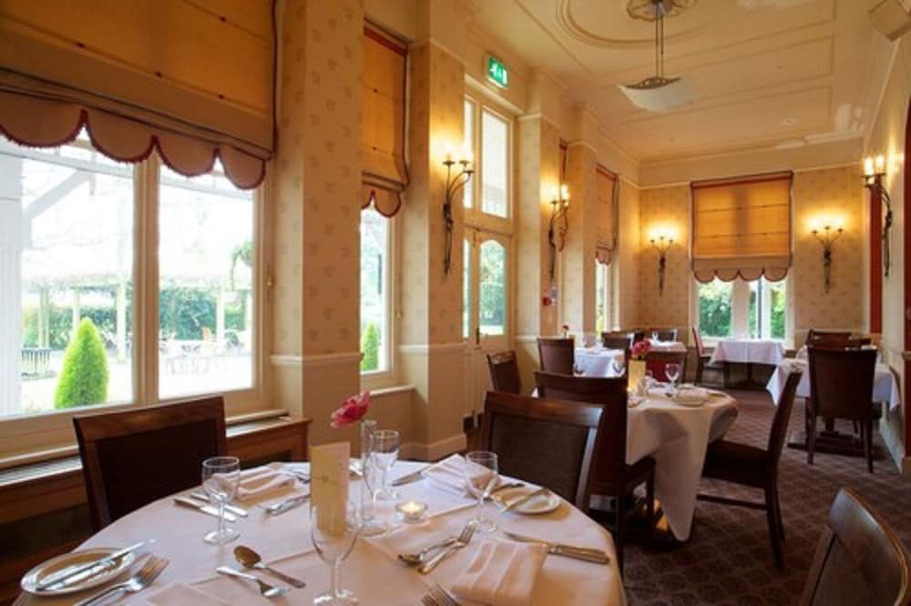 Coulsdon Manor 52/62