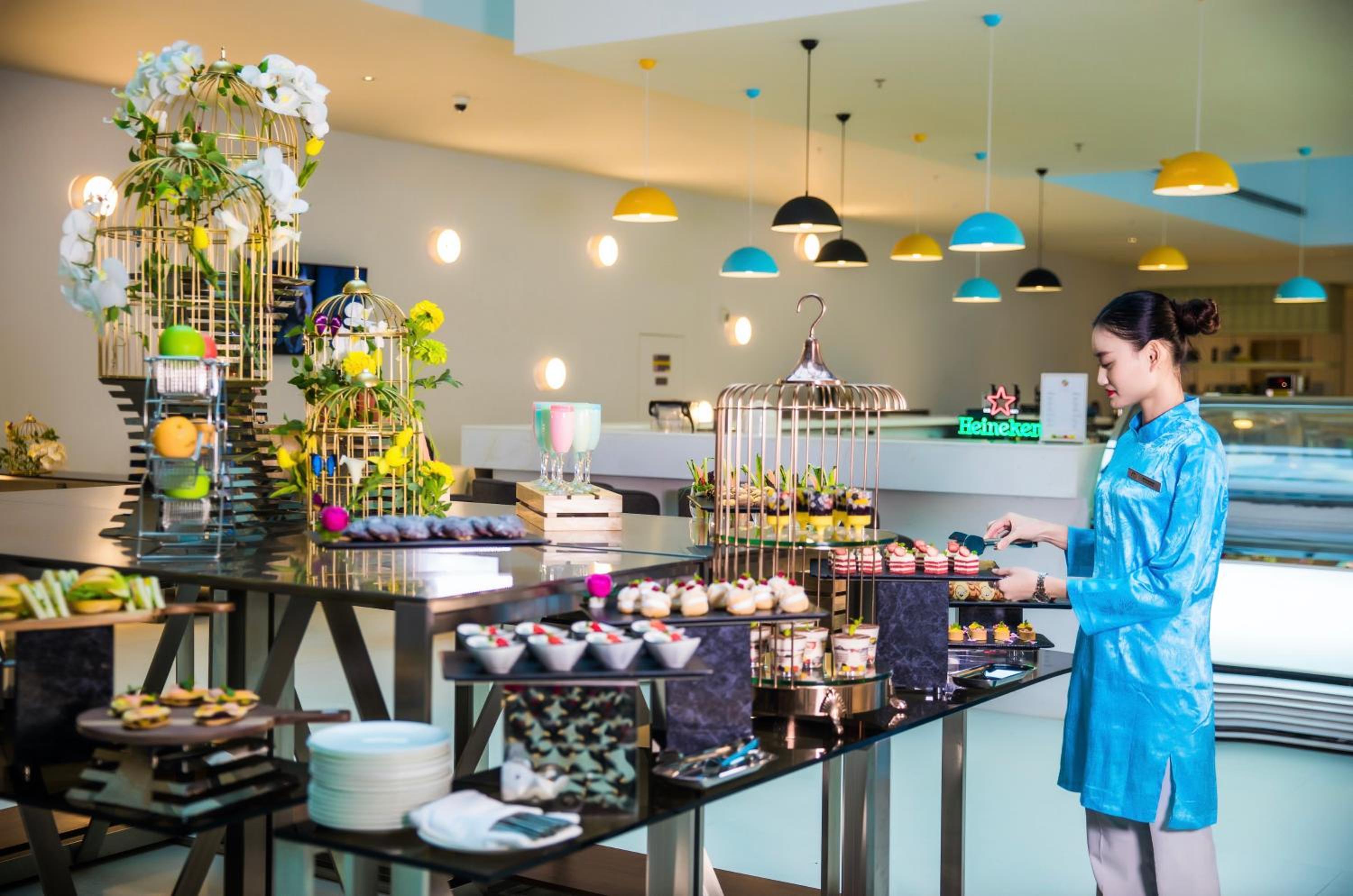 Garden Lane Meilan Airport Hotel Formerly Haikou Meilan Airport Hotel 55/67