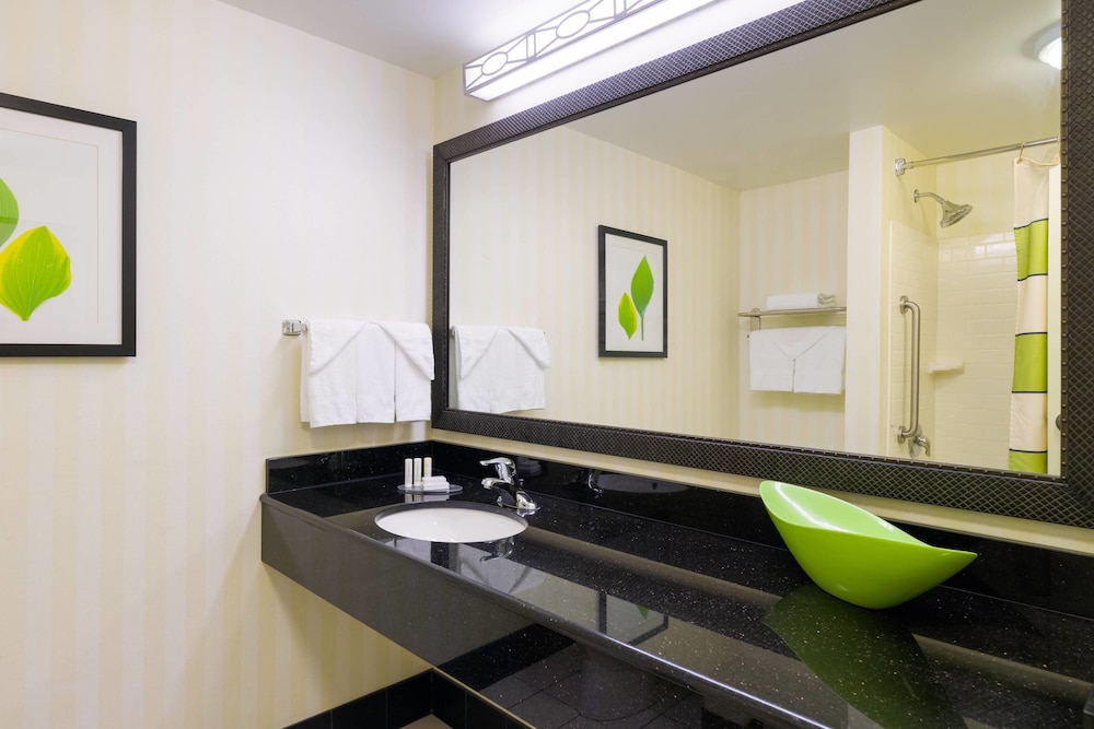 Fairfield Inn Suites By Marriott Lock Haven 11/26