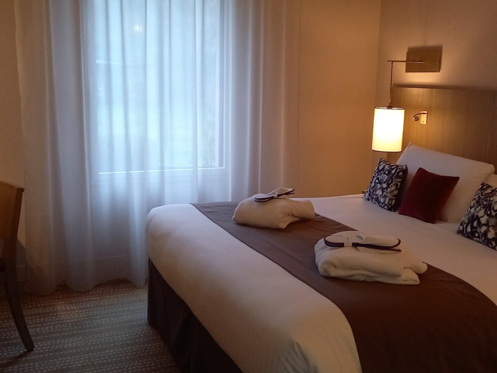 Mercure Dinan Port Le Jerzual 25/70