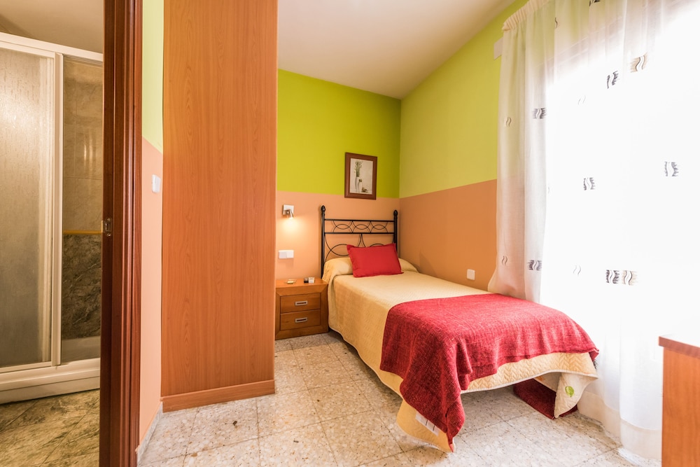 Hostal Arkanta 12/25