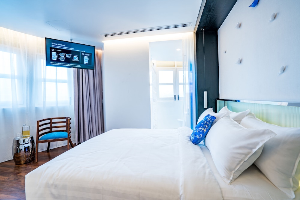Tien Hotel 15/50