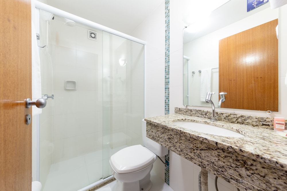 Slim Hotel Sao Jose Zion 63/64