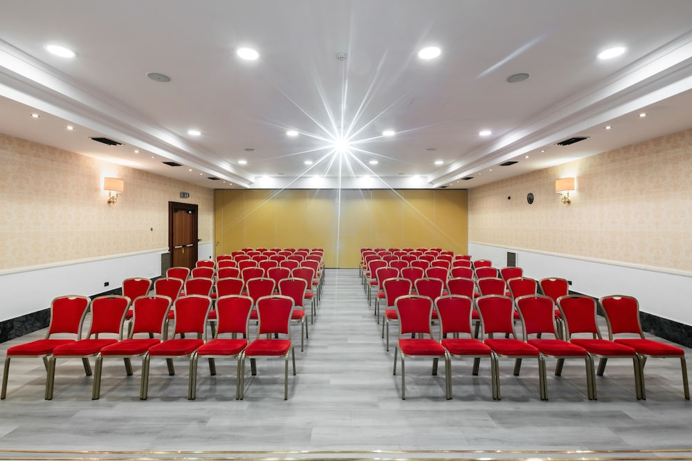 Shg Hotel Catullo 31/35