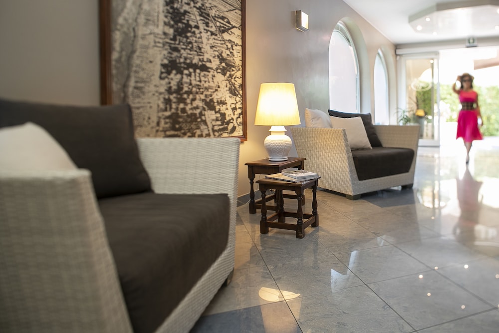 Park Hotel Ermitage 49/67
