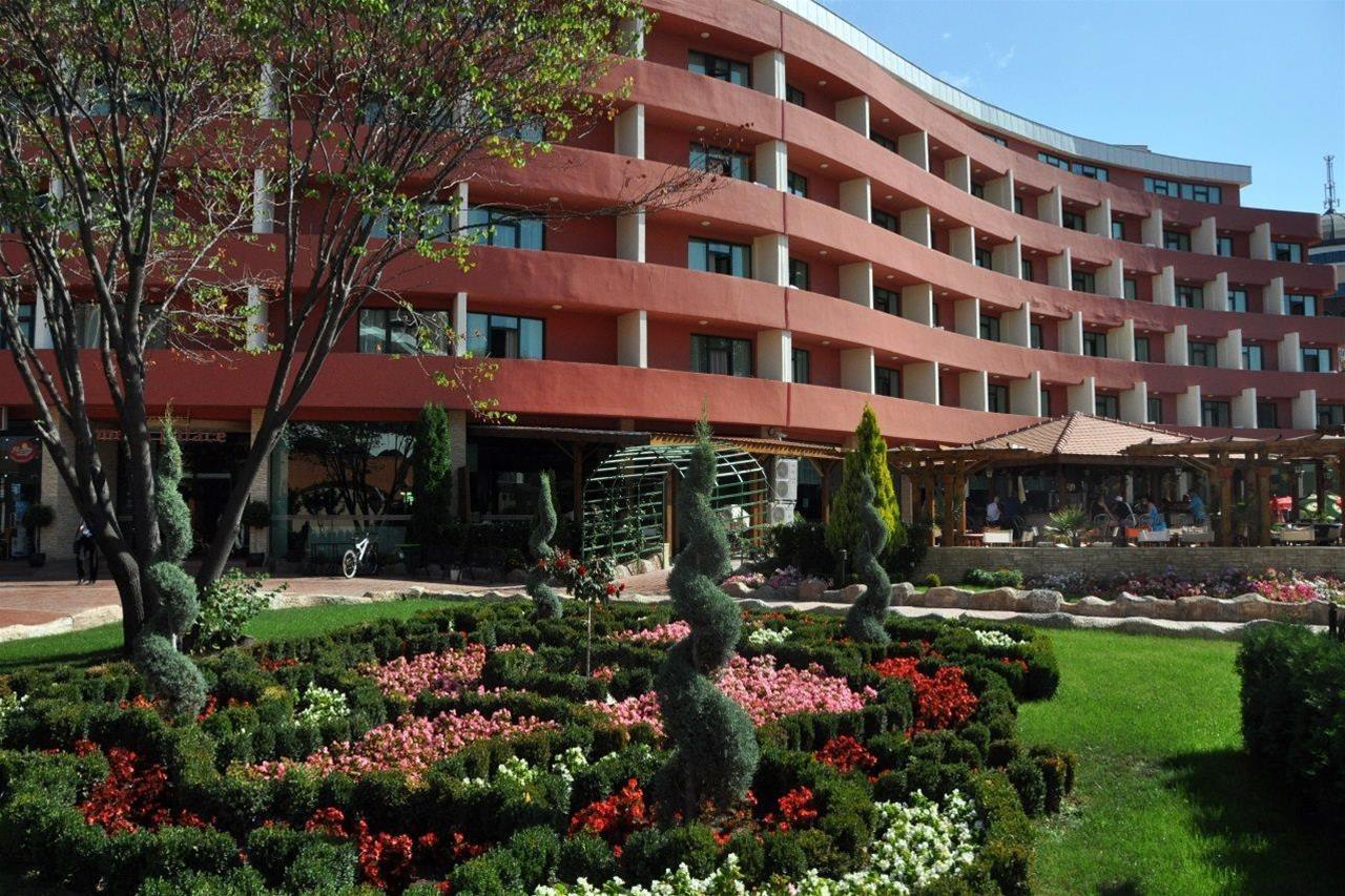 Mena Palace 4/35