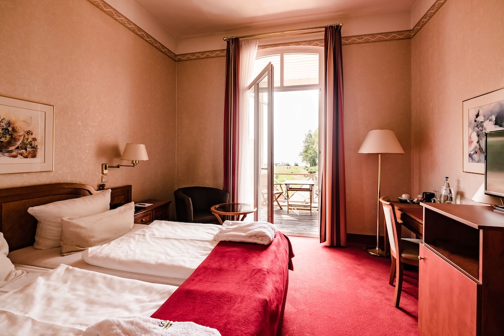 Das 53 Hotel 6/50