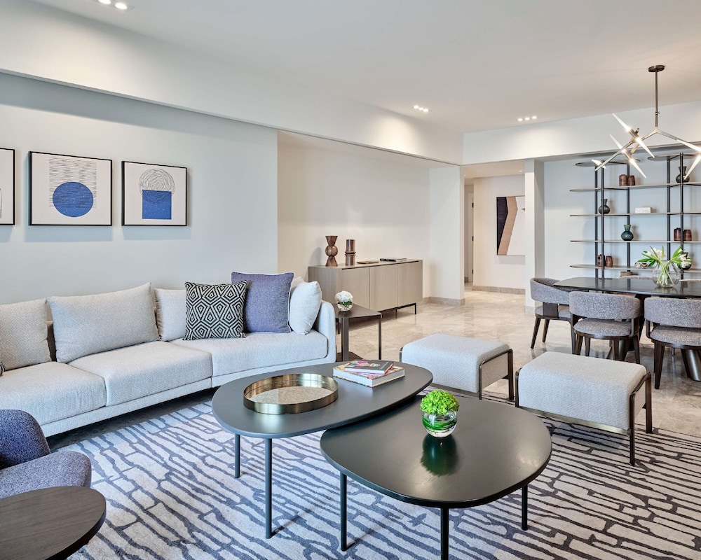 Grand Hyatt Kuwait Residences 24/44