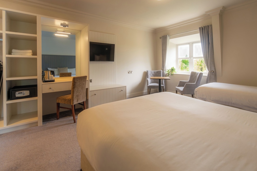 Abbey Court 24/61