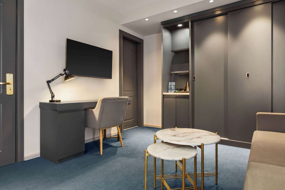 Ramada by Wyndham Tbilisi Old City 39/50