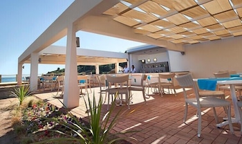 Karya Family Resort 77/88