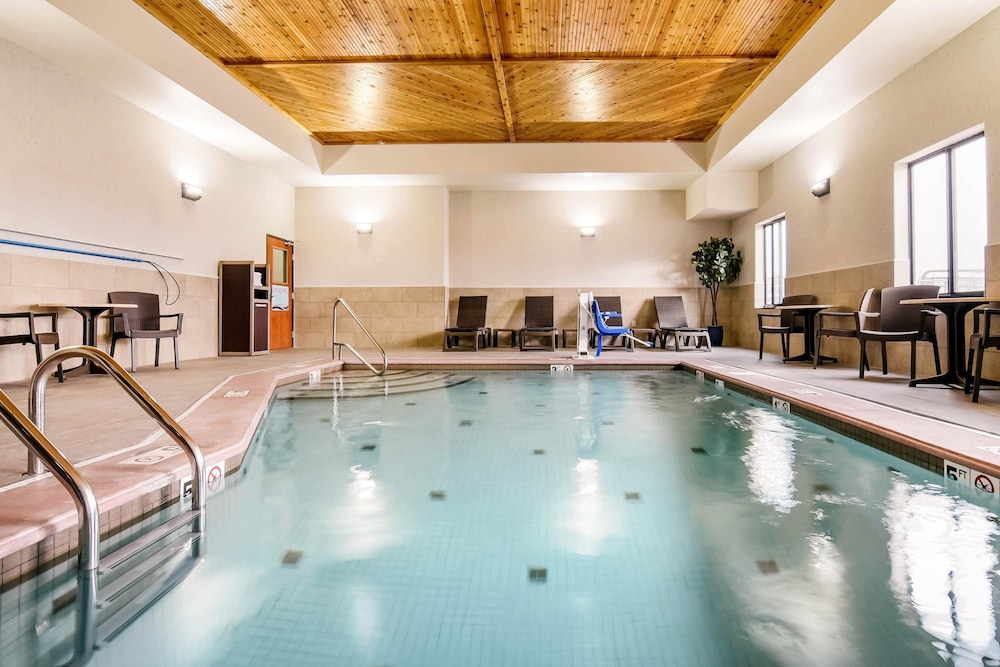 Comfort Inn and Suites Independence 21/40