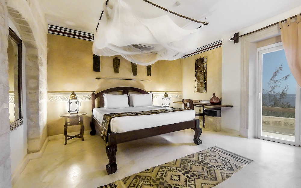 The Charming Lonno Lodge 6/50