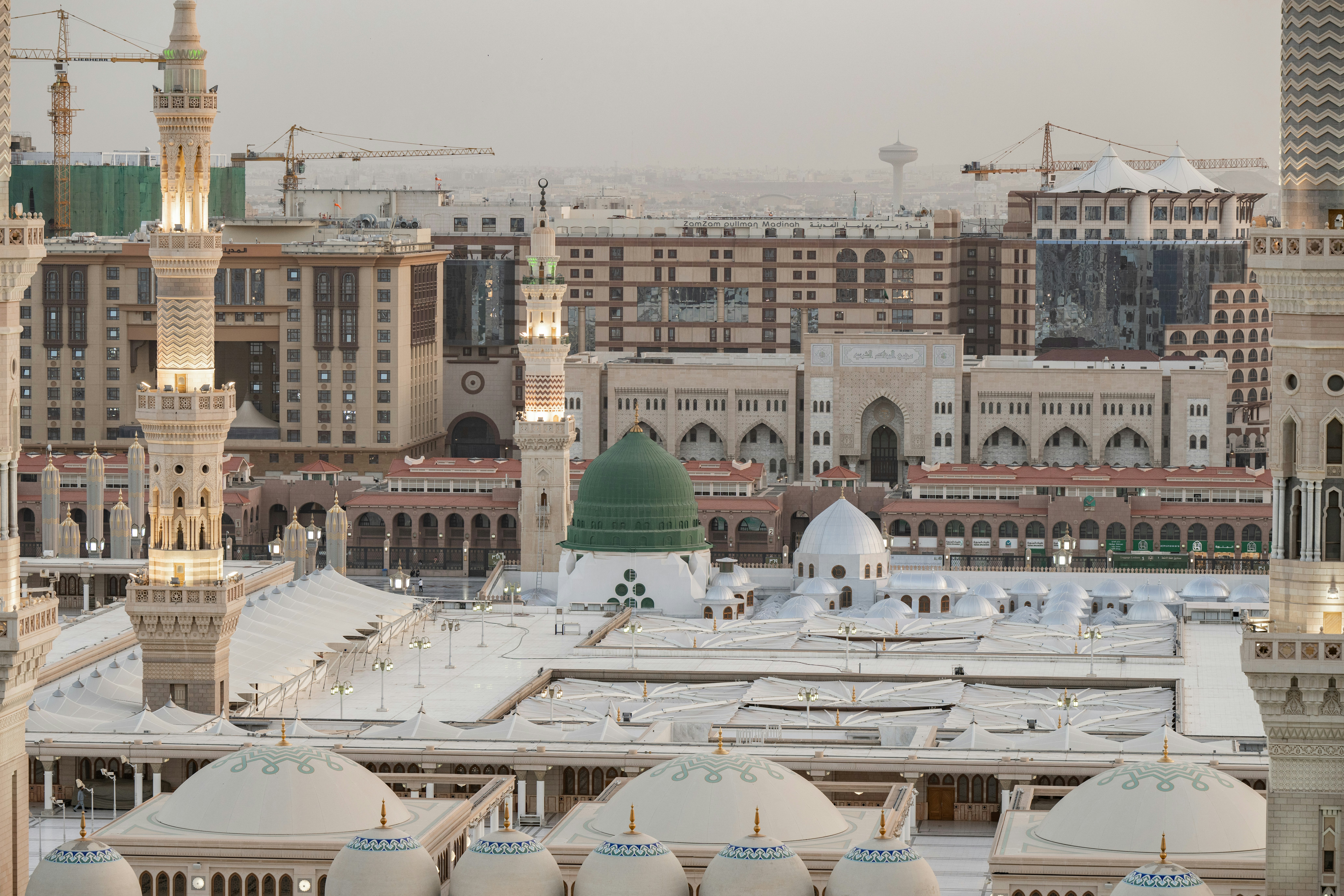 Madinah Hilton Hotel 36/43