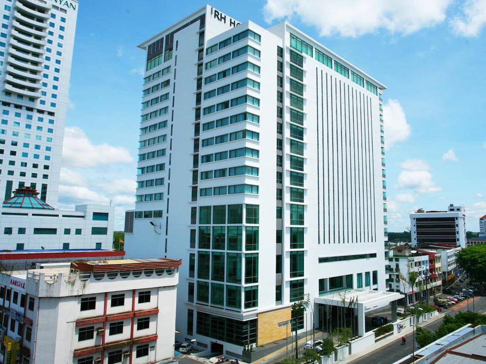 Rh Hotel 2/22