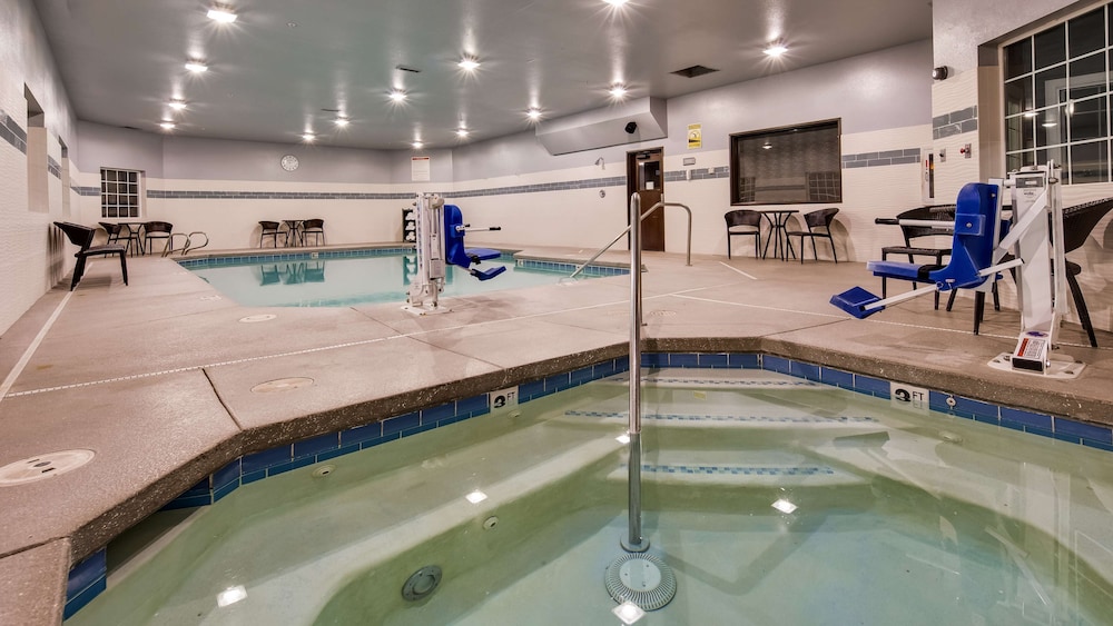 Best Western Plus Spokane North 24/33