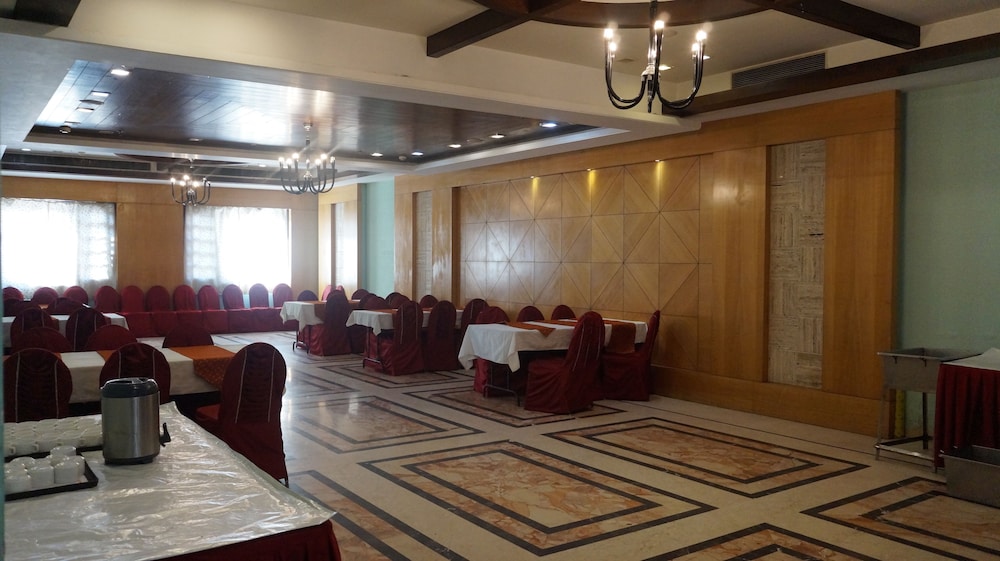 Hotel The Amaris 38/50
